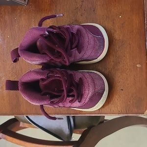 Jordan 12 Bordeaux